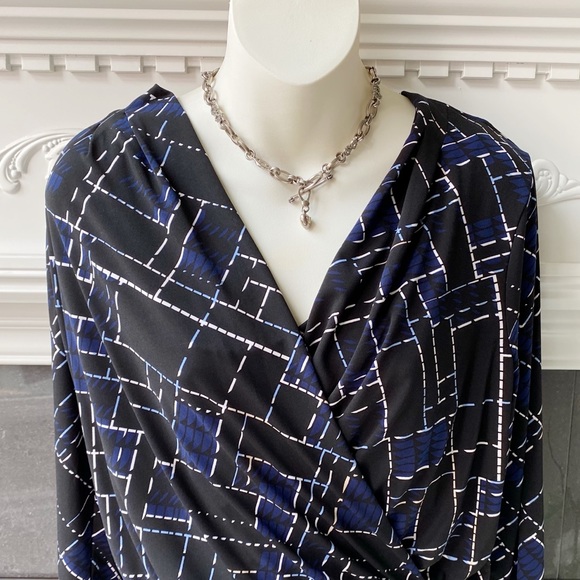 WHITE HOUSE BLACK MARKET | Dress - Picture 3 of 8